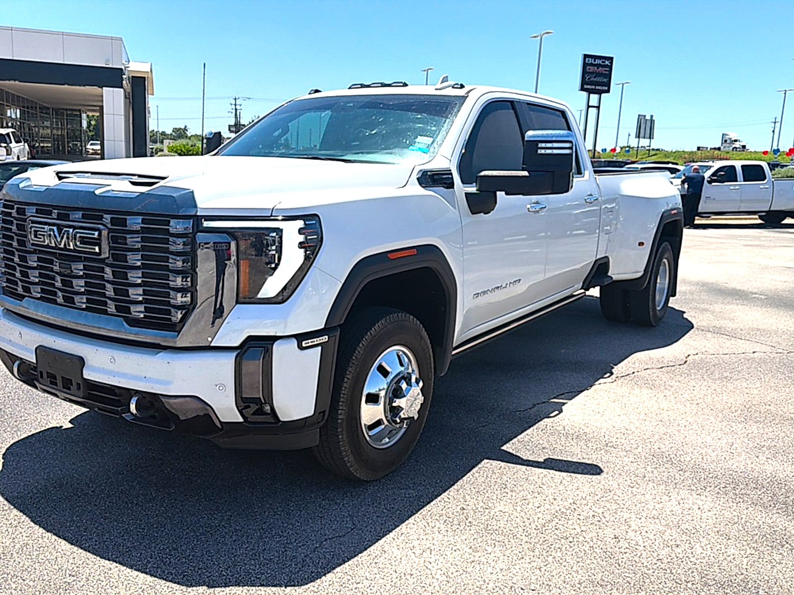 2024 GMC Sierra 3500 HD Denali Ultimate DRW