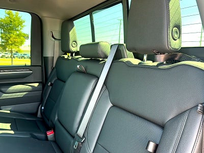 2026 GMC Sierra 3500 HD SLT DRW