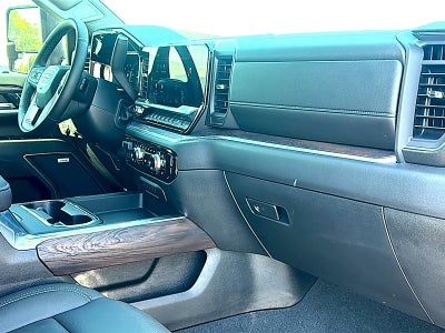 2026 GMC Sierra 3500 HD SLT DRW
