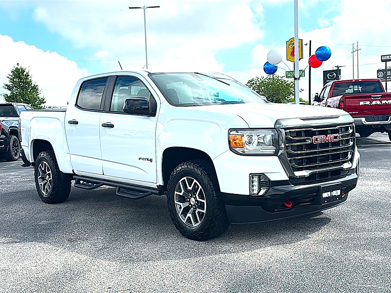 2022 GMC Canyon AT4 - Leather