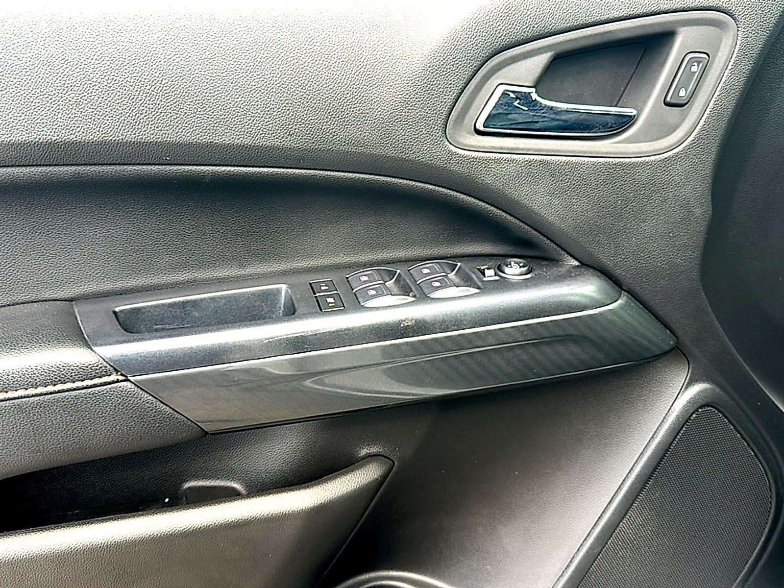 2022 GMC Canyon AT4 - Leather