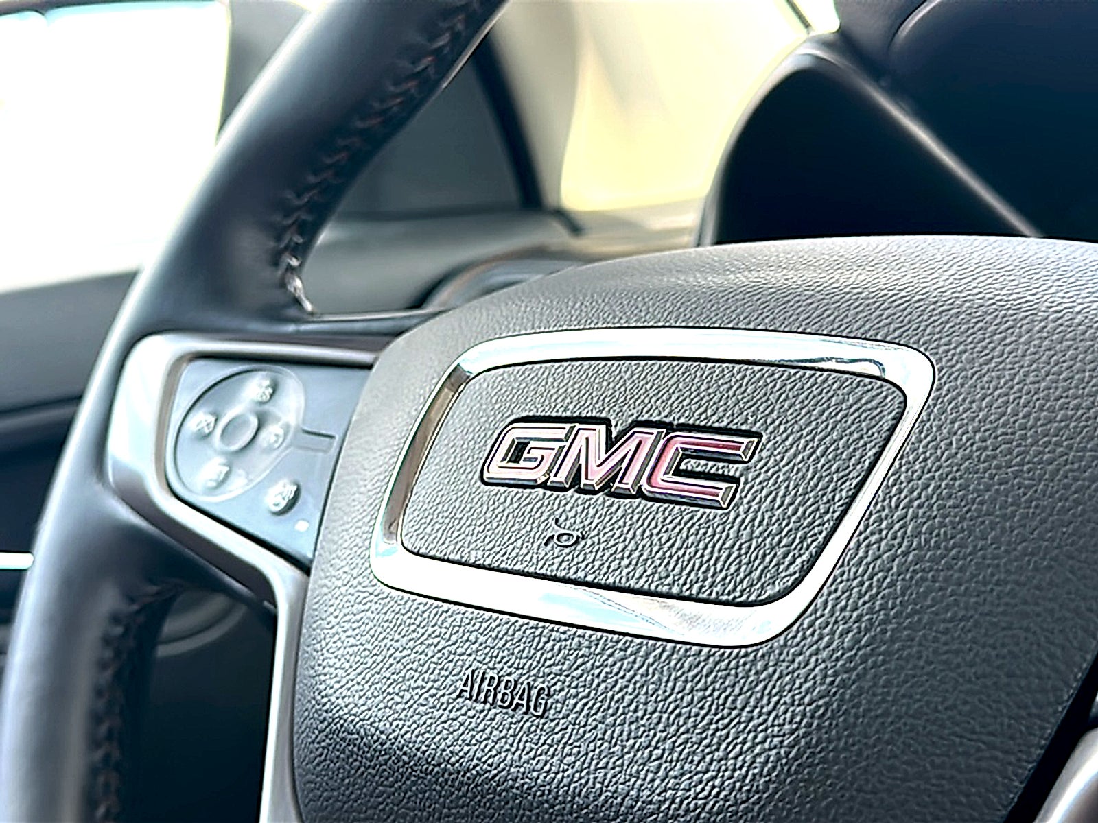 2022 GMC Canyon AT4 - Leather