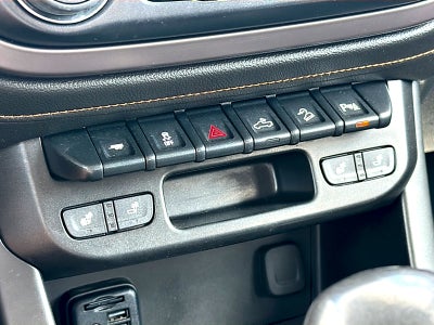 2022 GMC Canyon AT4 - Leather
