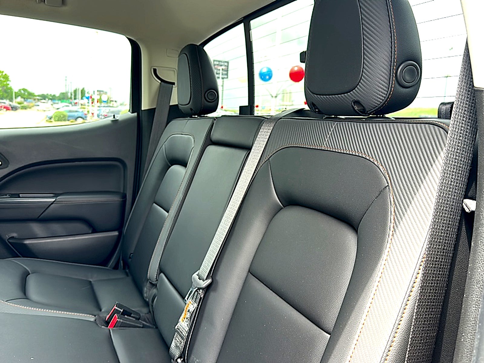 2022 GMC Canyon AT4 - Leather