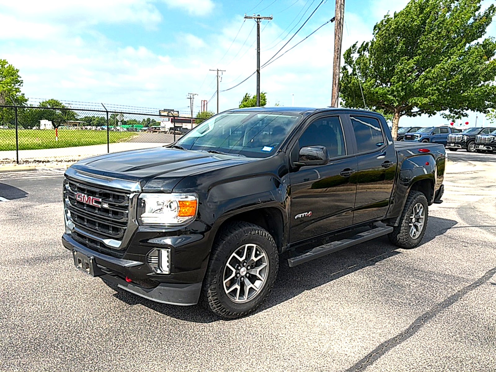 2022 GMC Canyon AT4 - Leather
