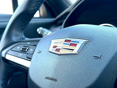 2022 Cadillac XT4 Premium Luxury