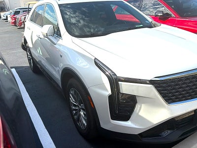 2025 Cadillac XT4 Premium Luxury