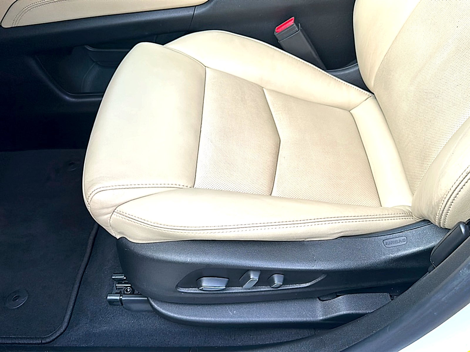 2018 Cadillac XT5 Premium Luxury FWD