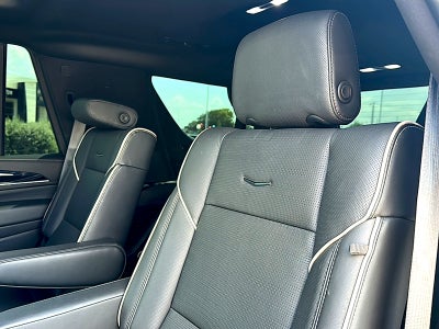 2023 Cadillac Escalade Sport