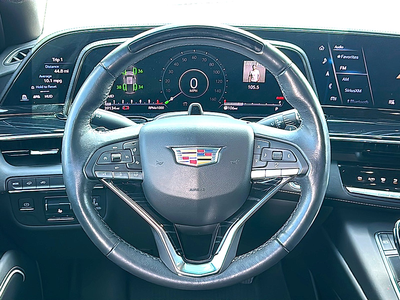 2023 Cadillac Escalade Sport