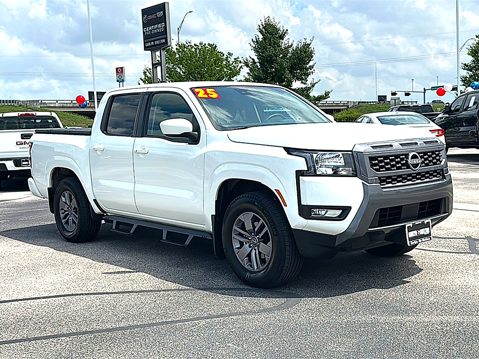 2025 Nissan Frontier Crew Cab SV 4x2