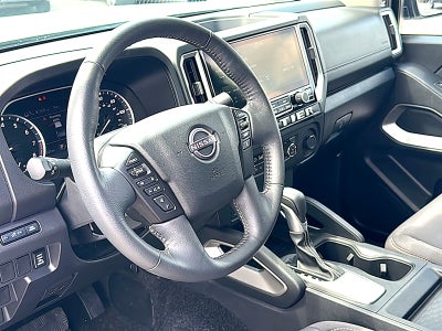 2025 Nissan Frontier Crew Cab SV 4x2