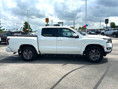 2025 Nissan Frontier Crew Cab SV 4x2