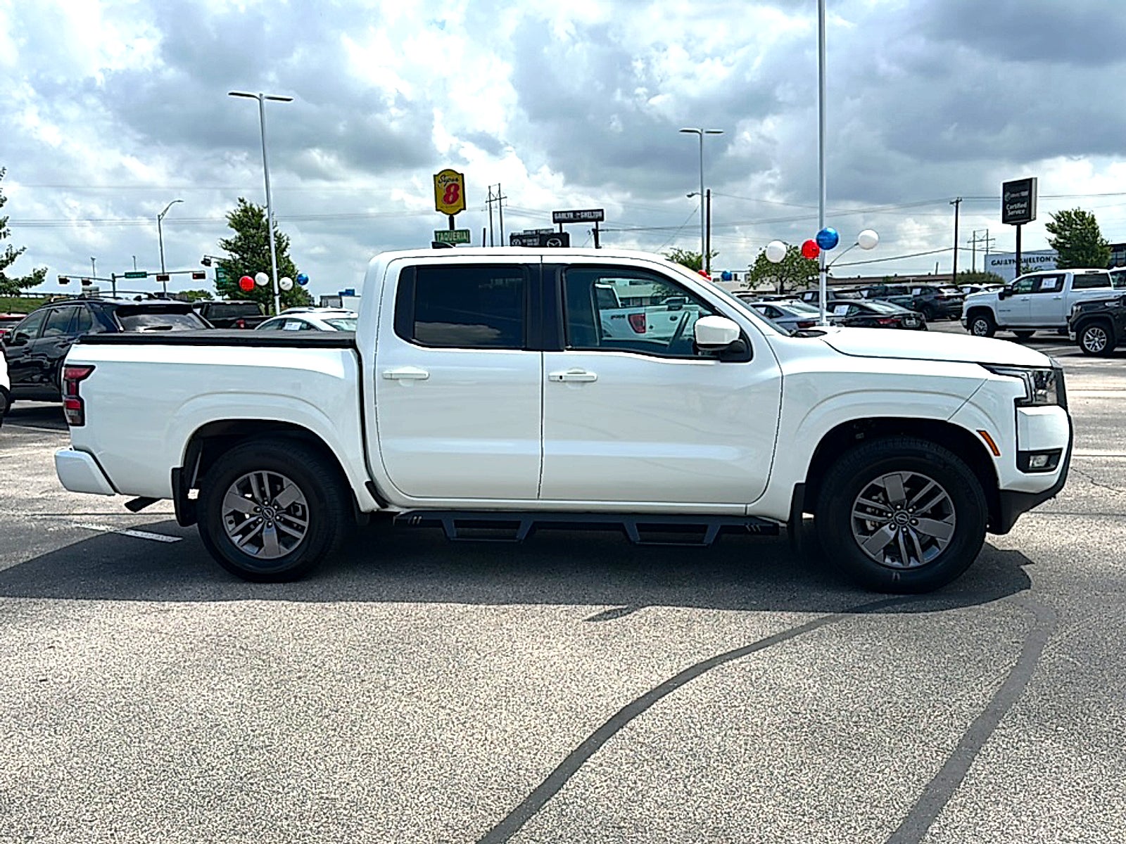 2025 Nissan Frontier Crew Cab SV 4x2