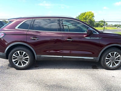 2020 Lincoln Nautilus Reserve