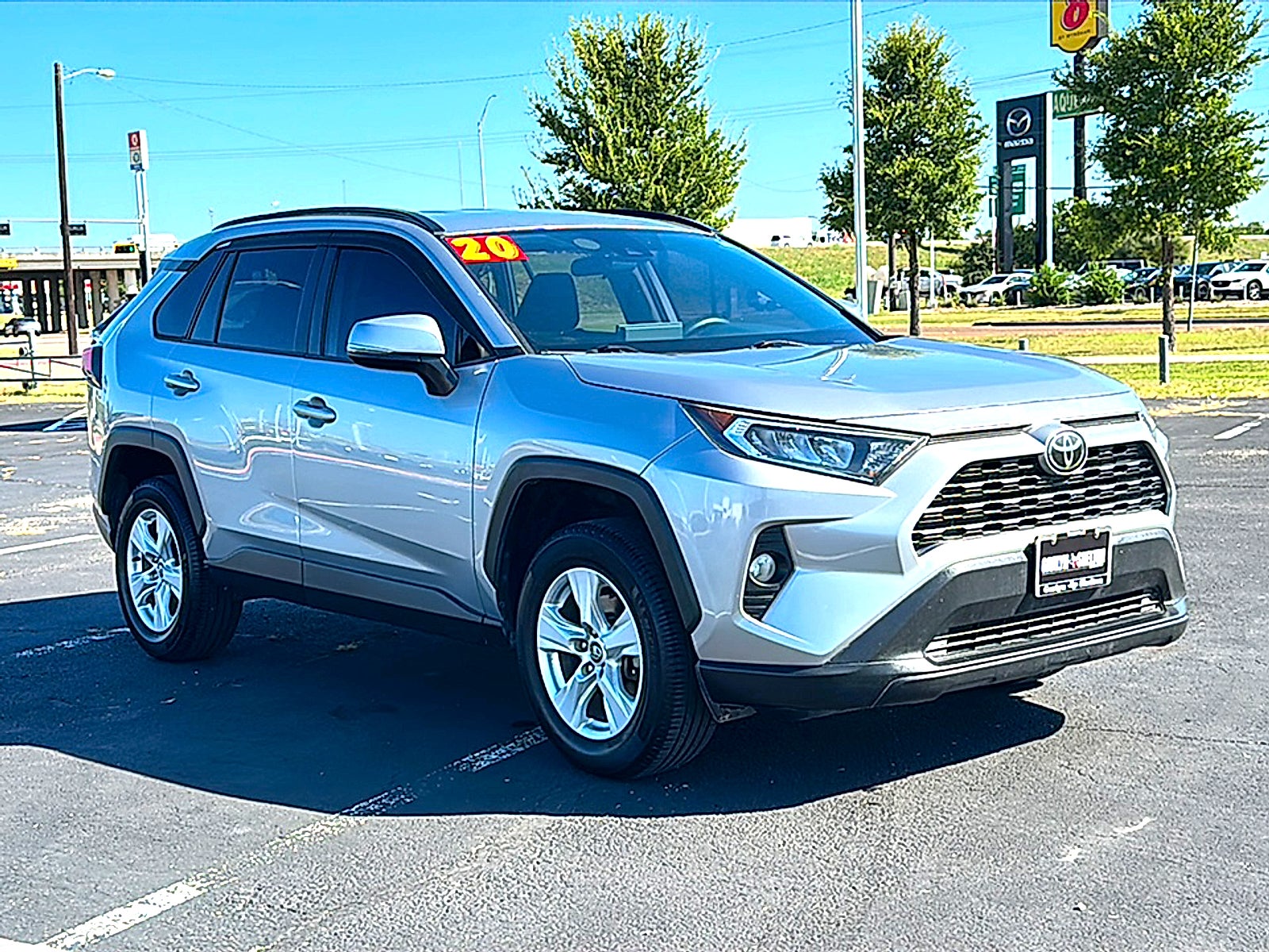 2020 Toyota RAV4 XLE