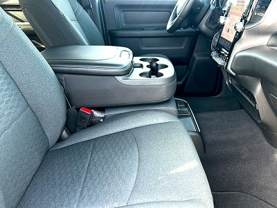 2026 RAM 2500 Tradesman Crew Cab 4x4 6'4" Box