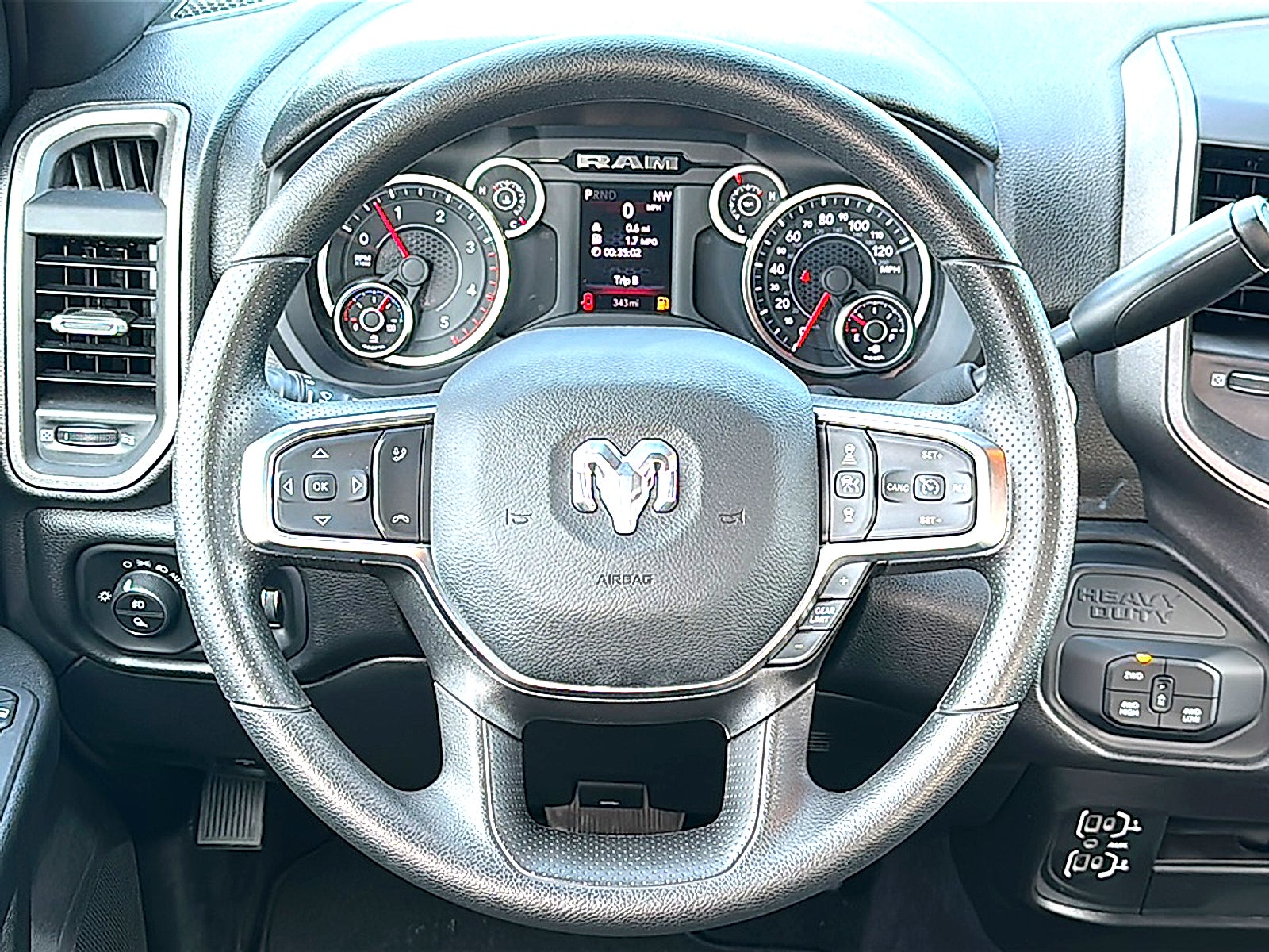 2026 RAM 2500 Tradesman Crew Cab 4x4 6'4" Box