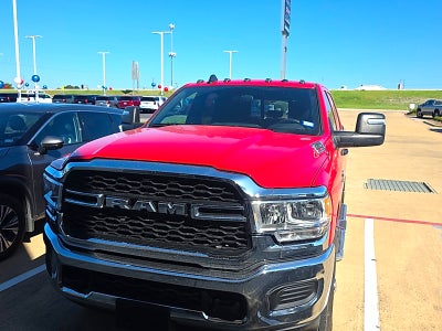 2024 RAM 2500 Tradesman Crew Cab 4x4 6'4" Box