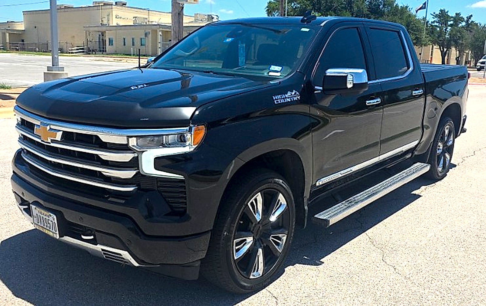 2023 Chevrolet Silverado 1500 High Country