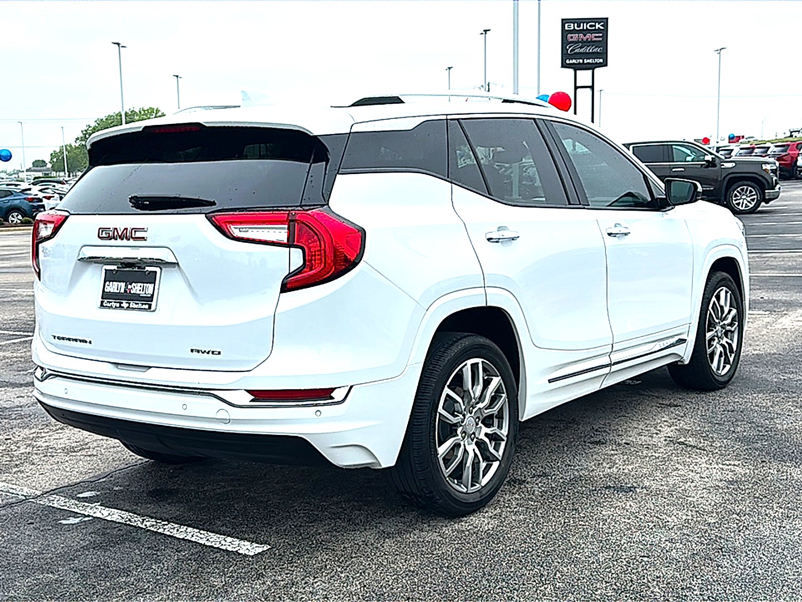 2023 GMC Terrain Denali