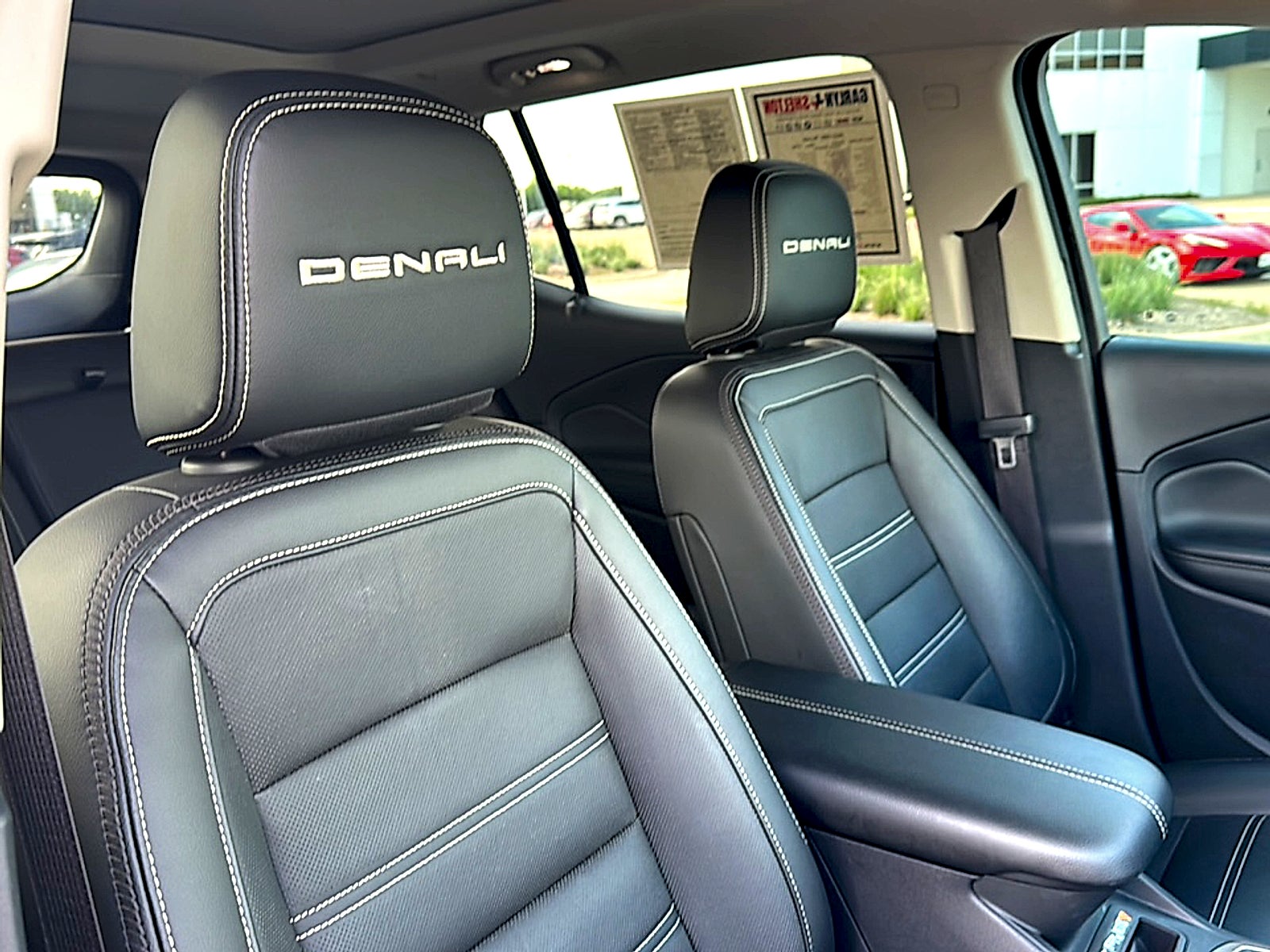 2023 GMC Terrain Denali