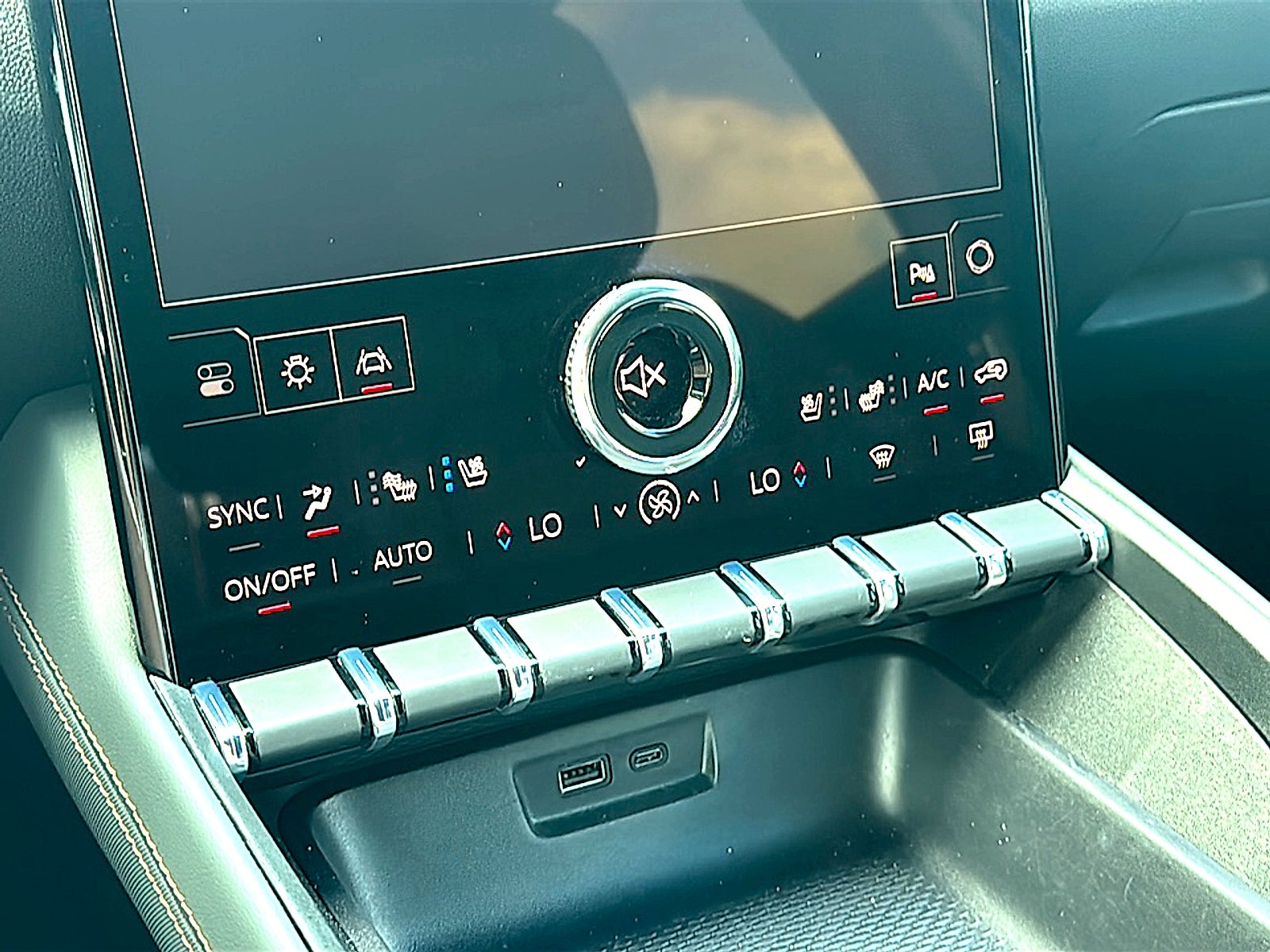 2026 GMC Terrain AT4 - Photo 25