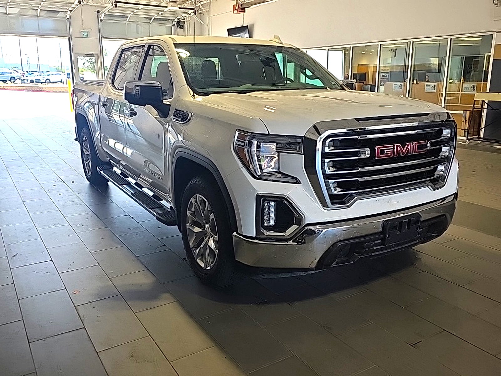 2019 GMC Sierra 1500 SLT