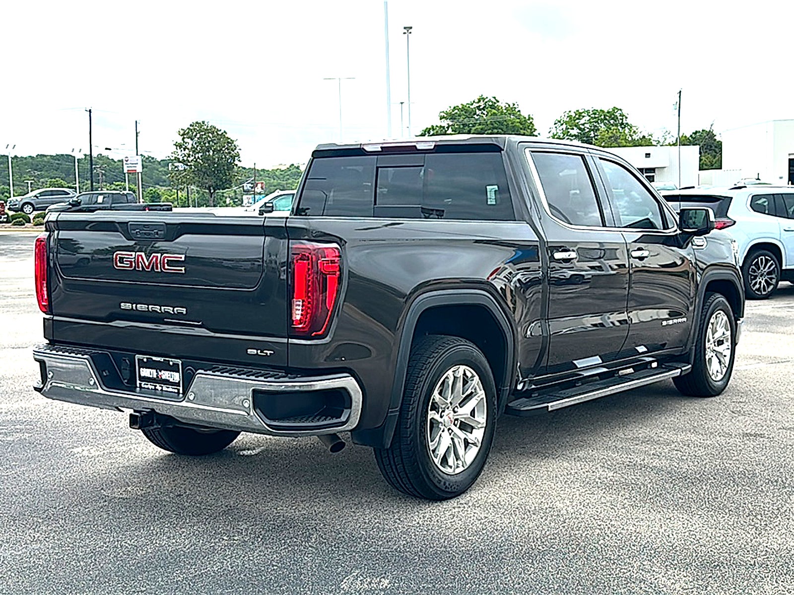 2021 GMC Sierra 1500 SLT