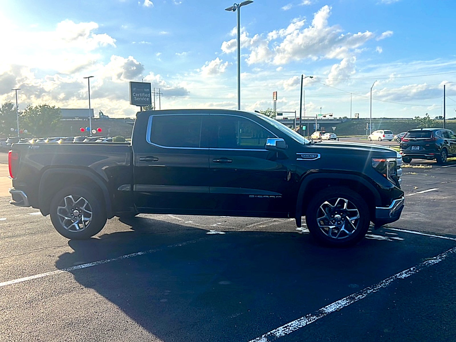 2022 GMC Sierra 1500 SLE