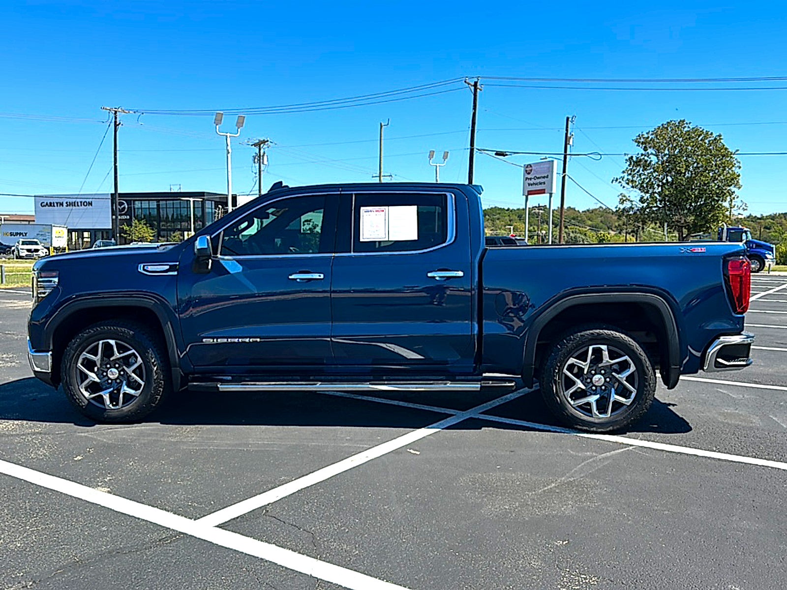 2023 GMC Sierra 1500 SLT