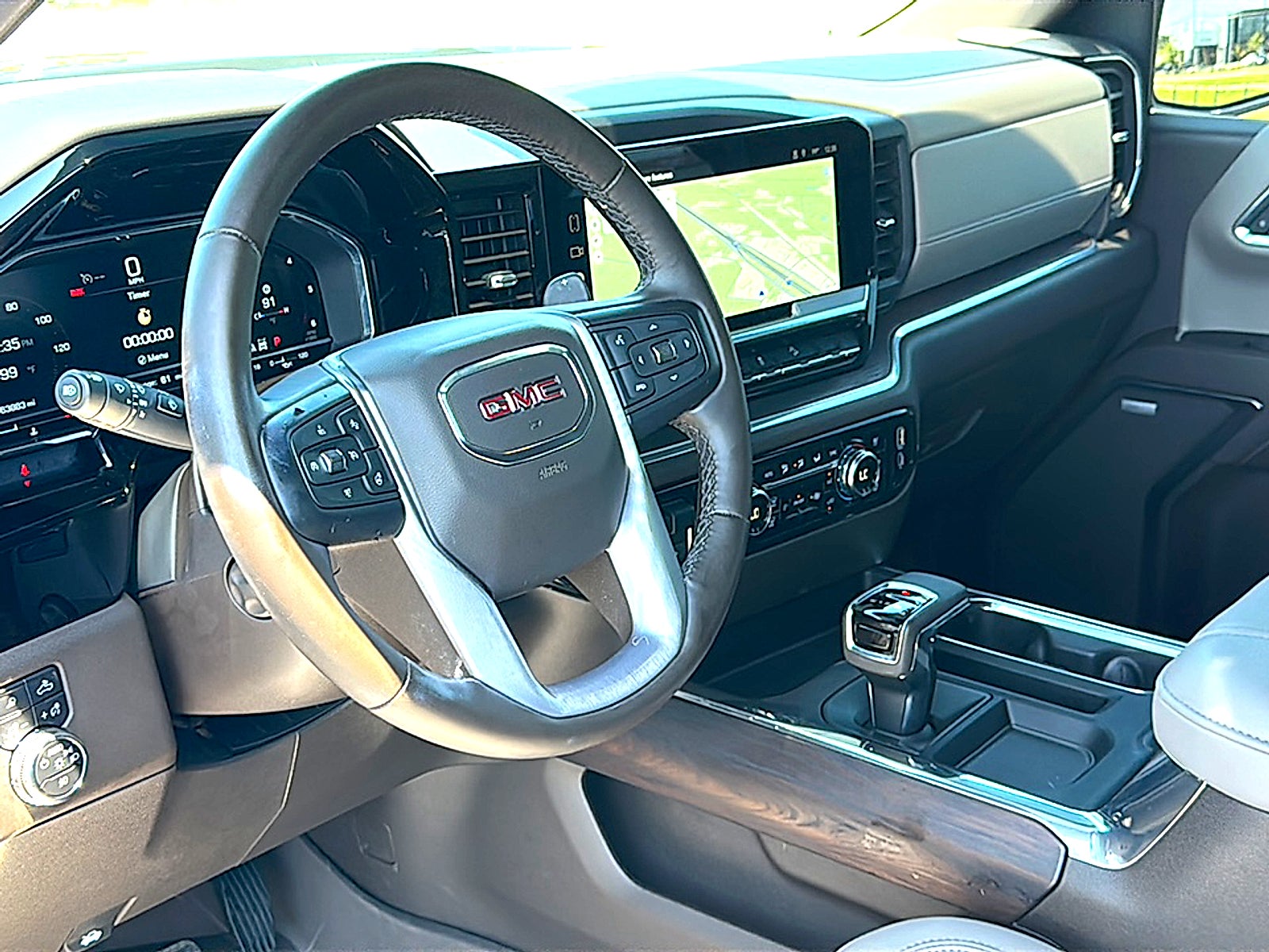 2023 GMC Sierra 1500 SLT