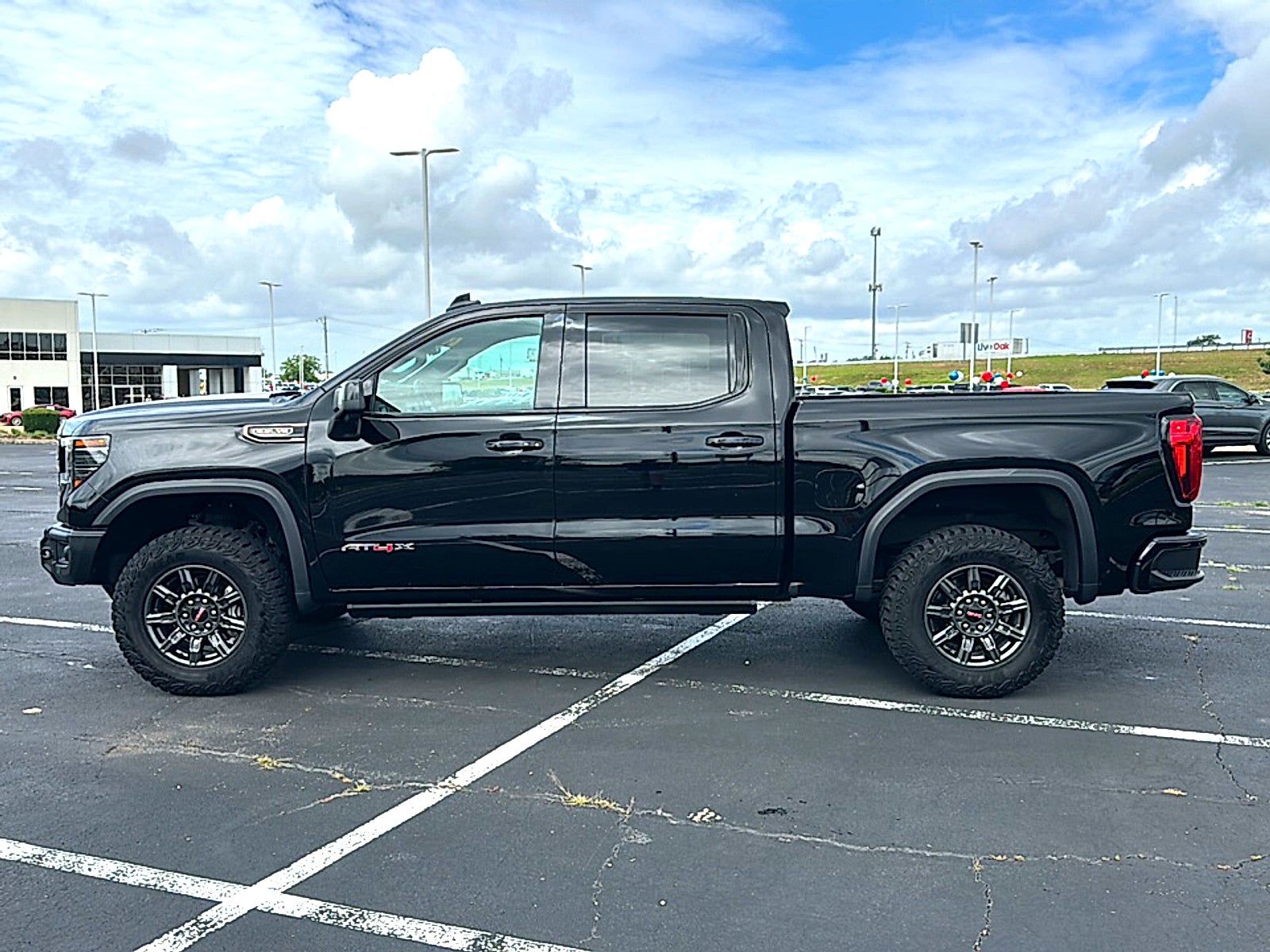 2024 GMC Sierra 1500 AT4X