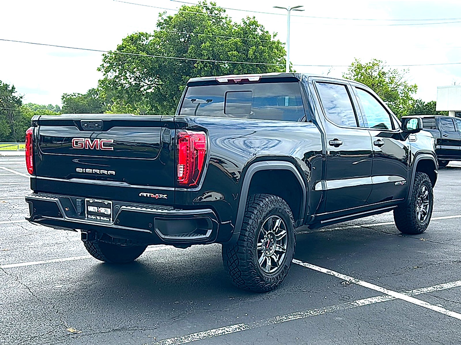 2024 GMC Sierra 1500 AT4X