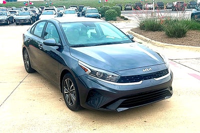 2023 Kia Forte LXS