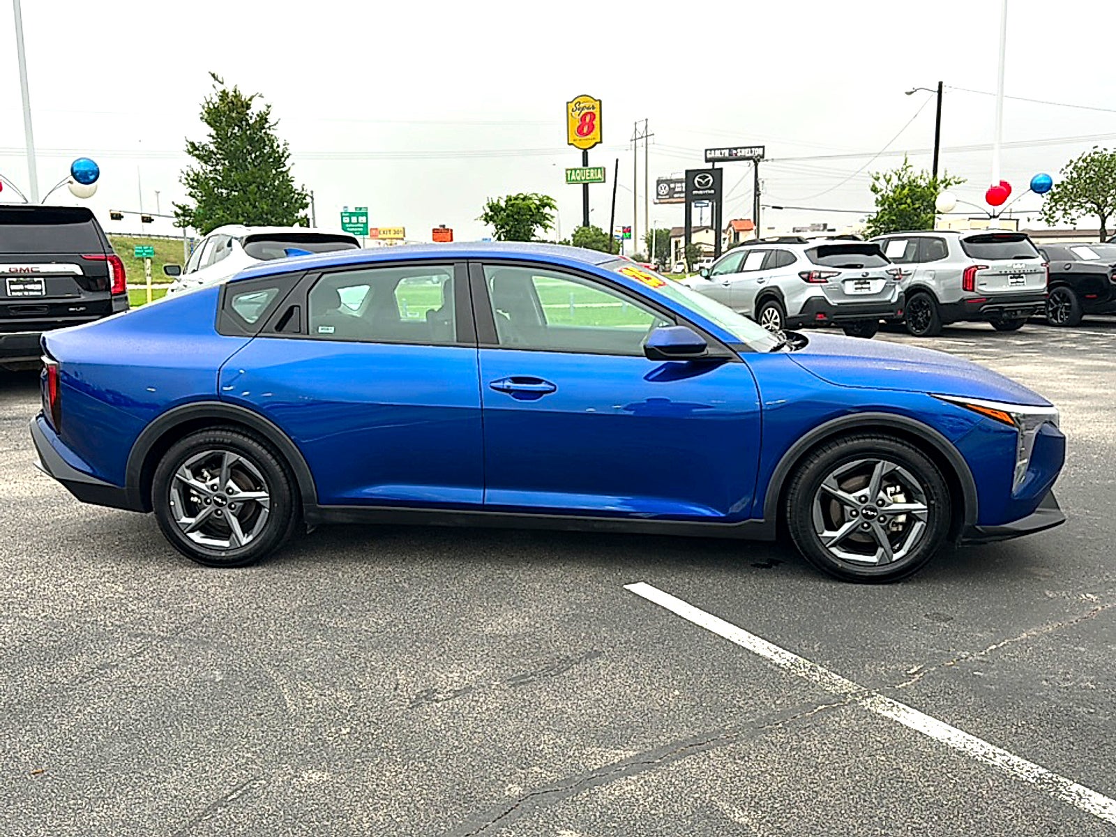 2025 Kia K4 LXS