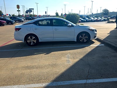 2020 Nissan Sentra SV Xtronic CVT
