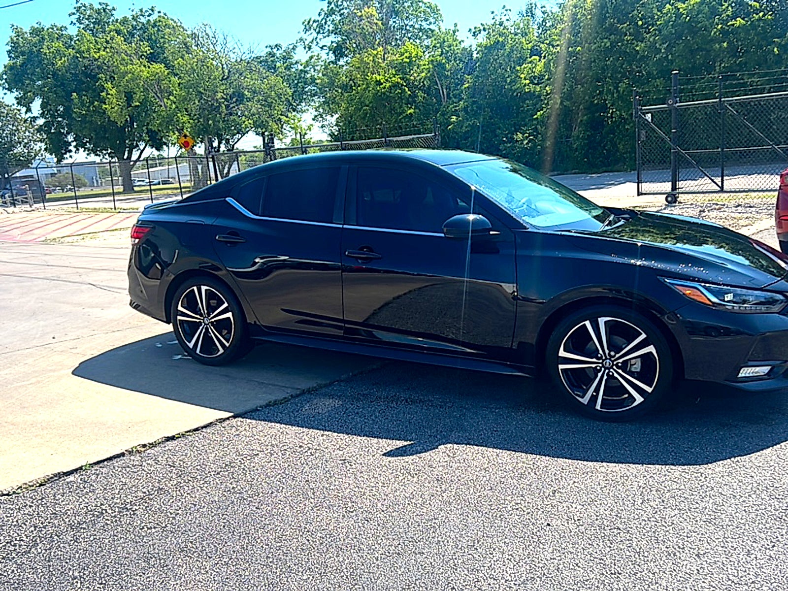 2021 Nissan Sentra SR Xtronic CVT