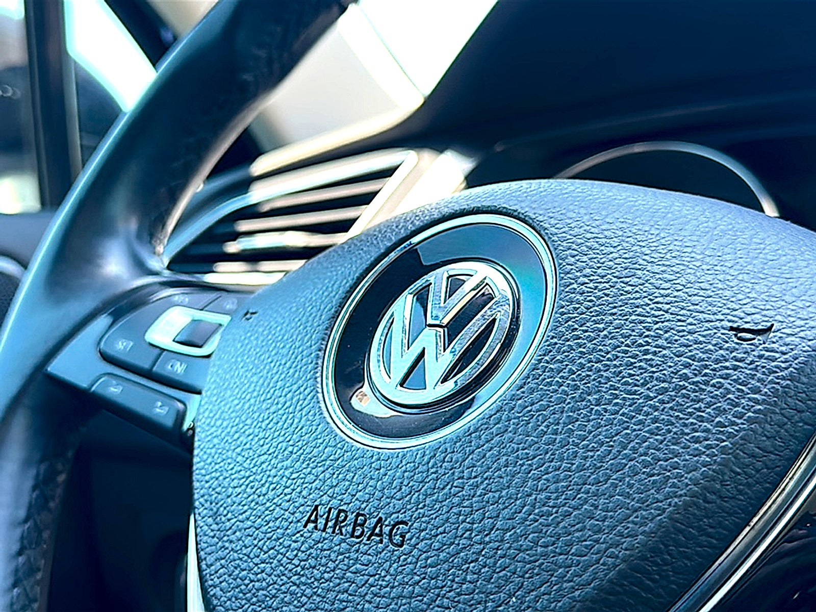 2018 Volkswagen Tiguan 2.0T SE