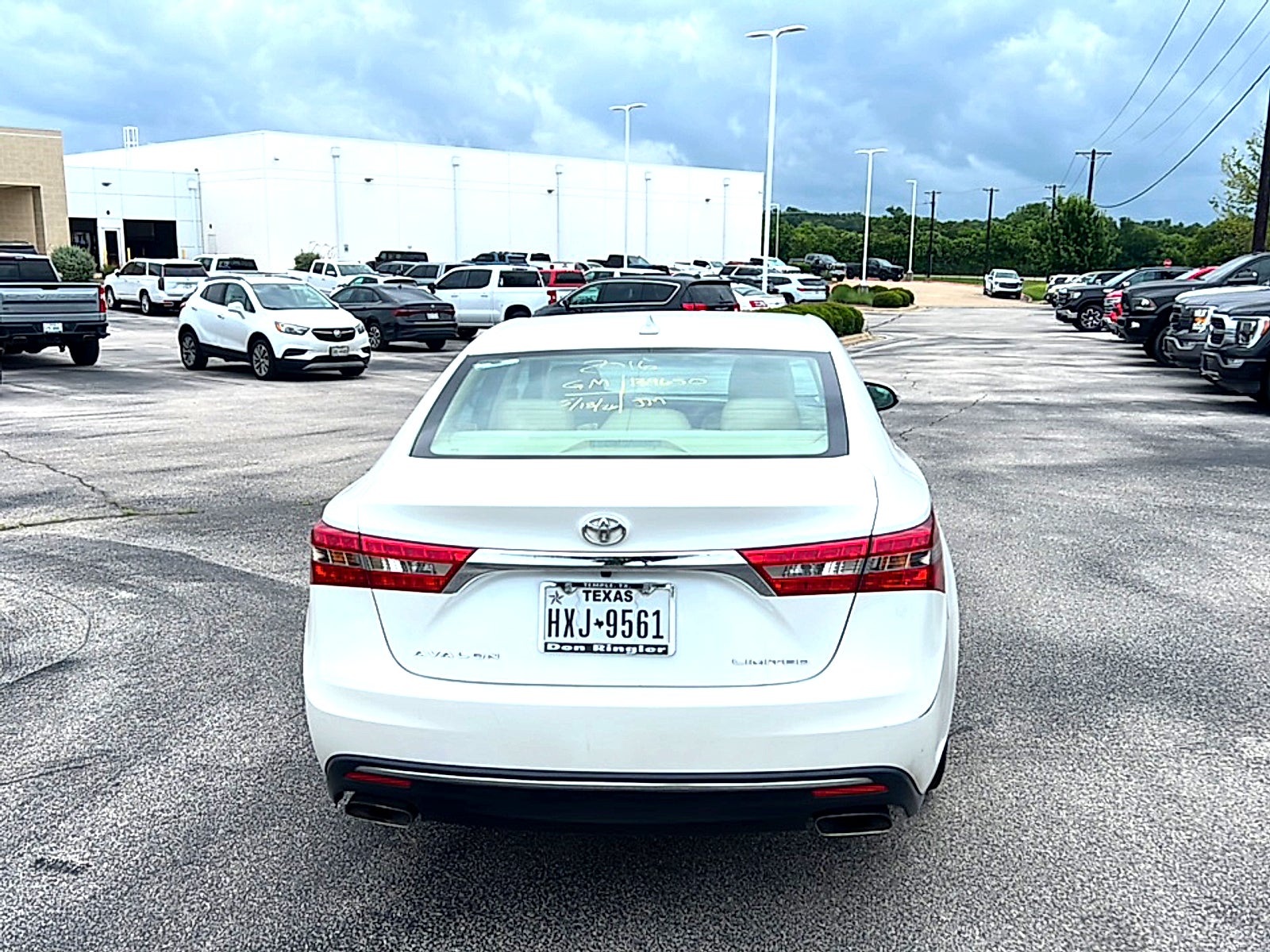 2016 Toyota Avalon Limited