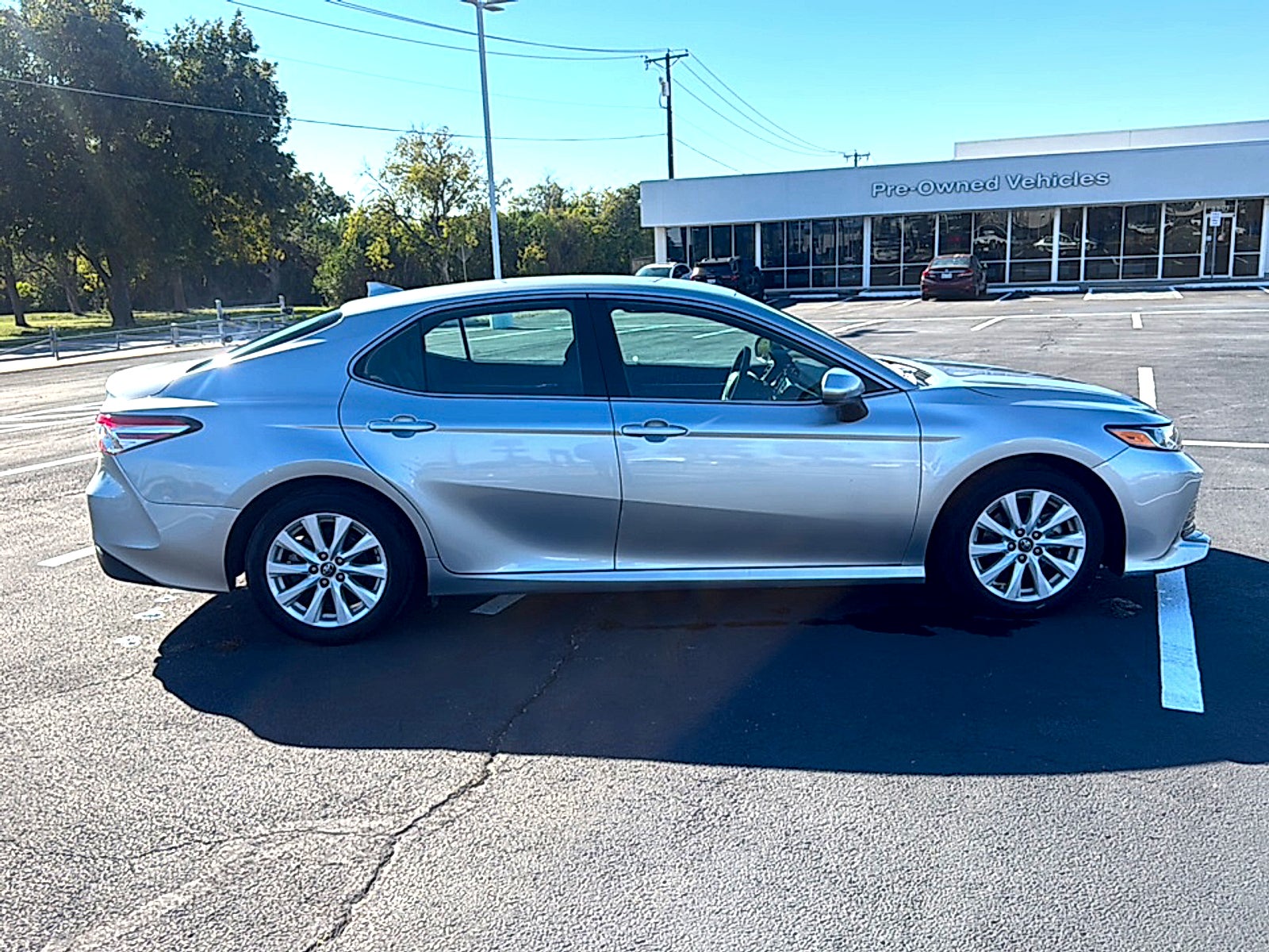 2020 Toyota Camry LE