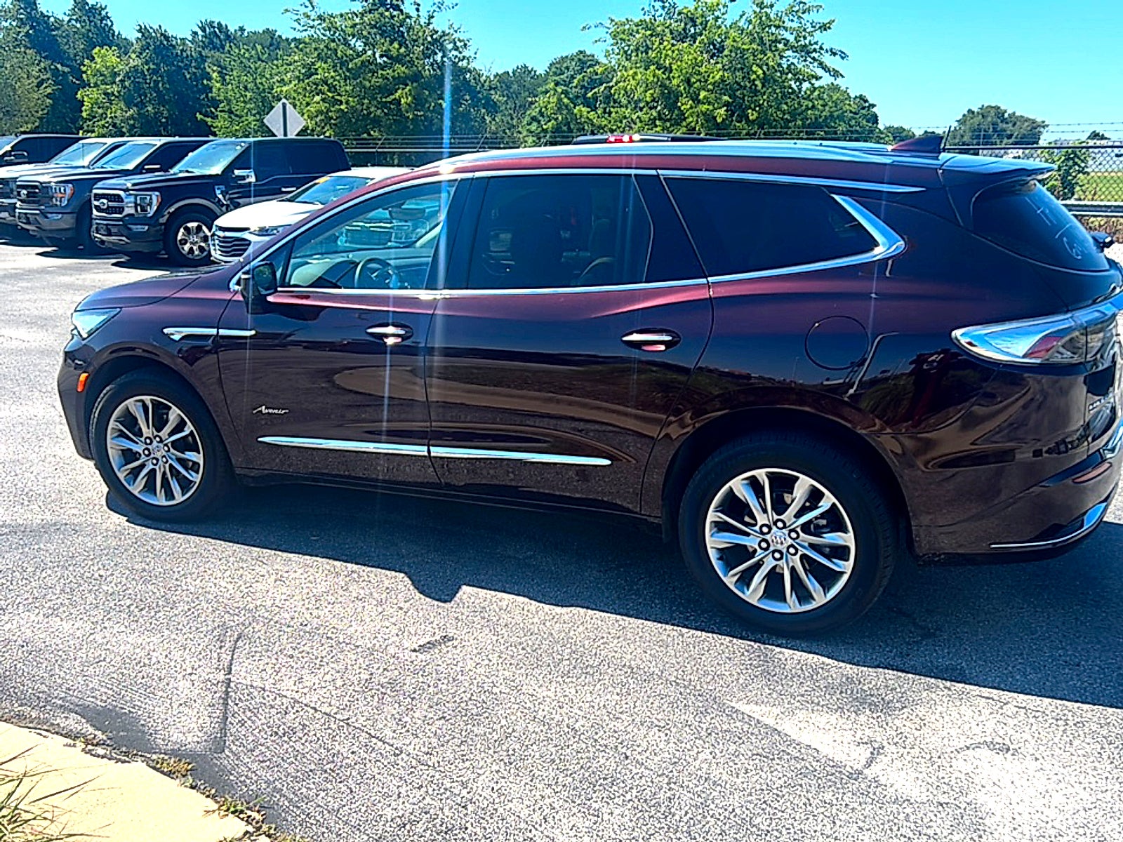 2024 Buick Enclave Avenir