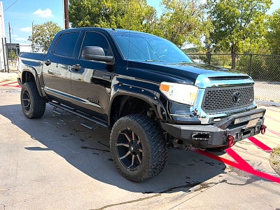 2017 Toyota Tundra SR5 5.7L V8