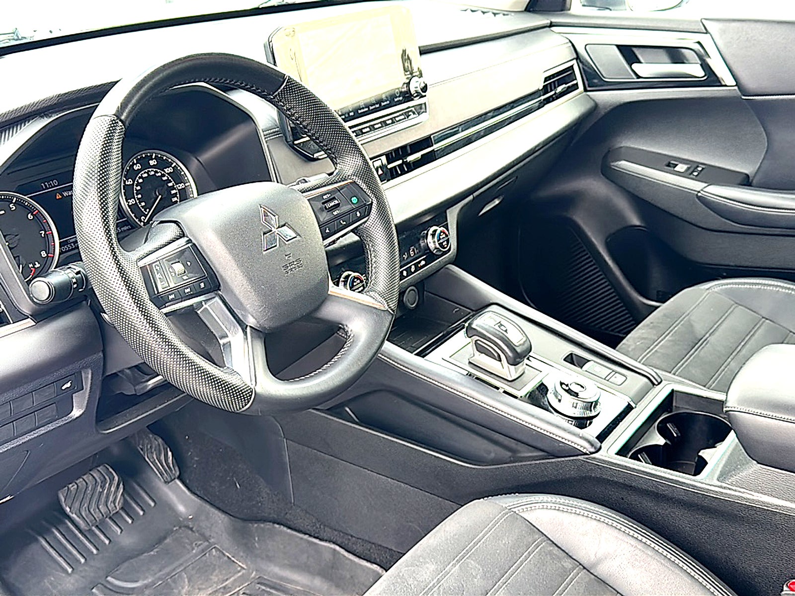 2023 Mitsubishi Outlander SE 2.5 2WD