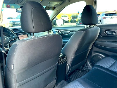 2020 Nissan Rogue SV FWD