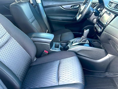2020 Nissan Rogue SV FWD