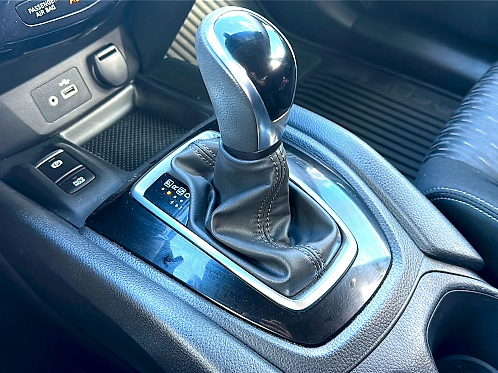 2020 Nissan Rogue SV FWD