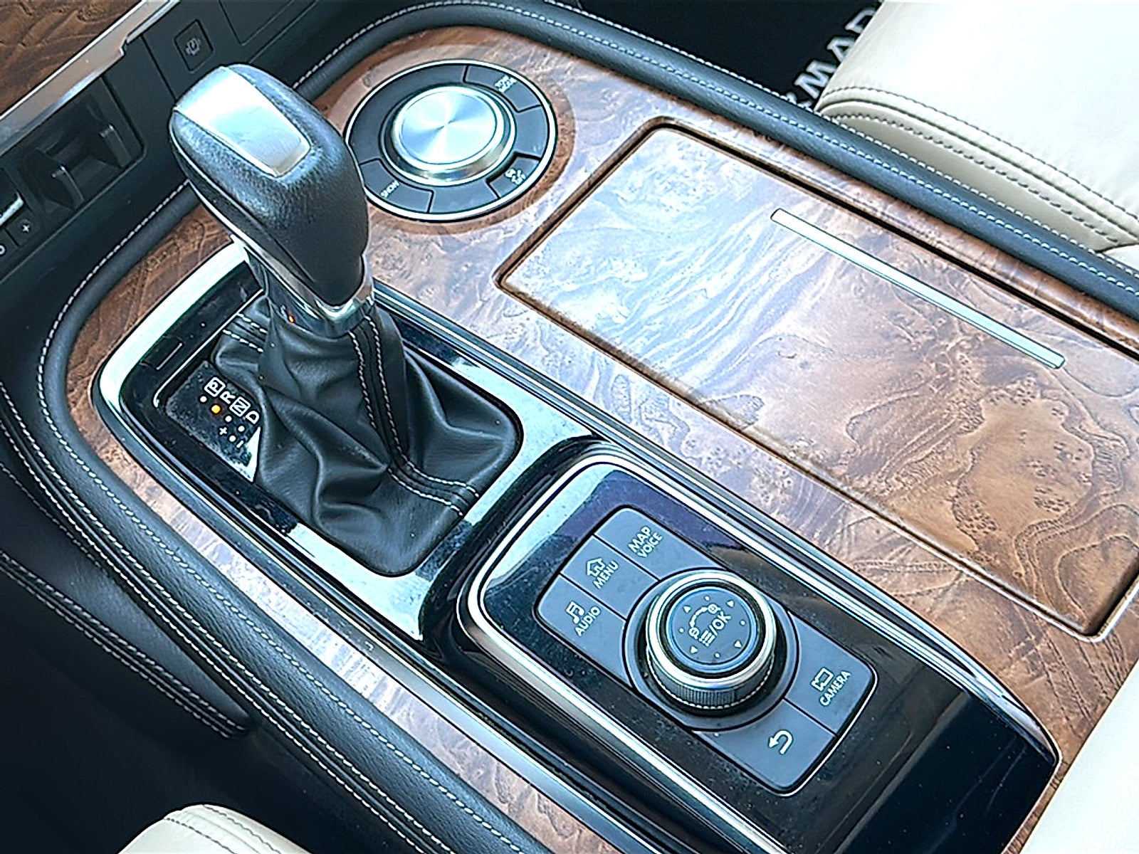 2021 Nissan Armada SL 2WD
