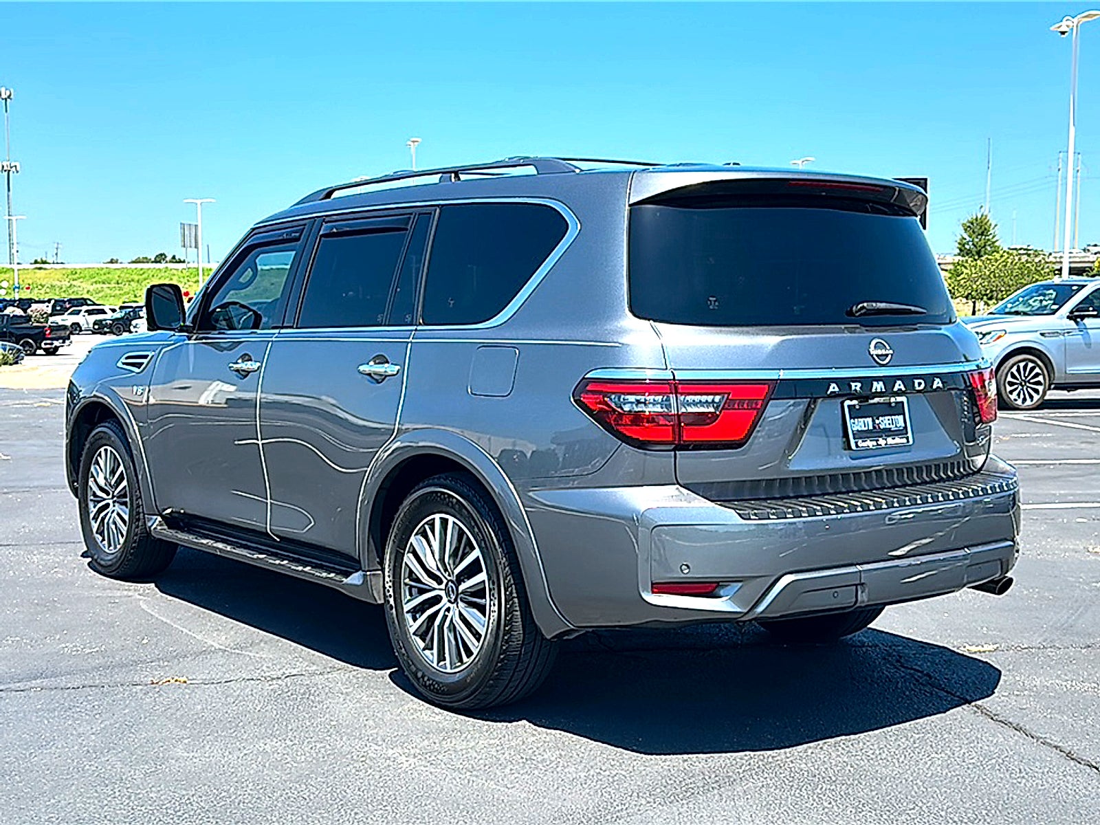 2021 Nissan Armada SL 2WD