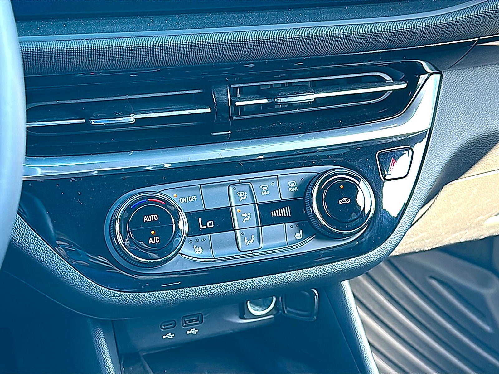 2024 Buick Envista Sport Touring